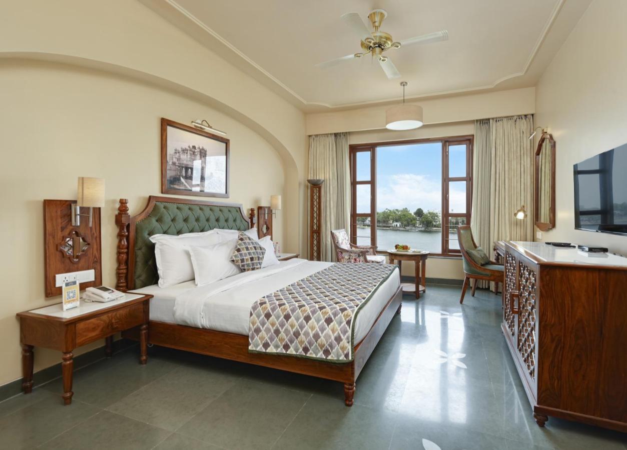 Brahma Niwas - Best Lake View Hotel In Udaipur Exterior photo